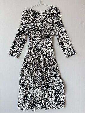 MaxMara Black and White Leopard Print 3/4 Sleeve Dress with Waist Tie - Size 46